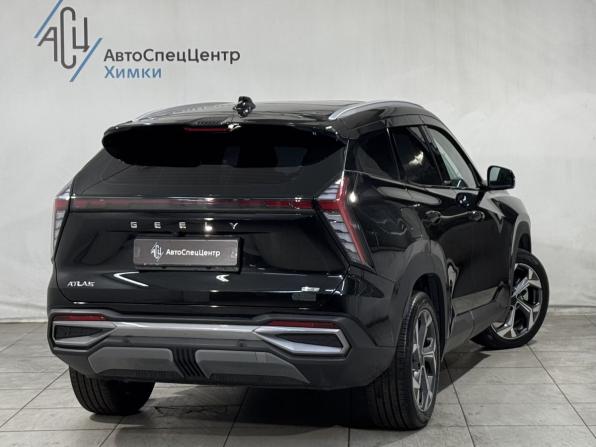 Geely Atlas II с пробегом 2024 года, цена 2 999 800 рублей, 21200 км, внедорожник, Автокод Объявления