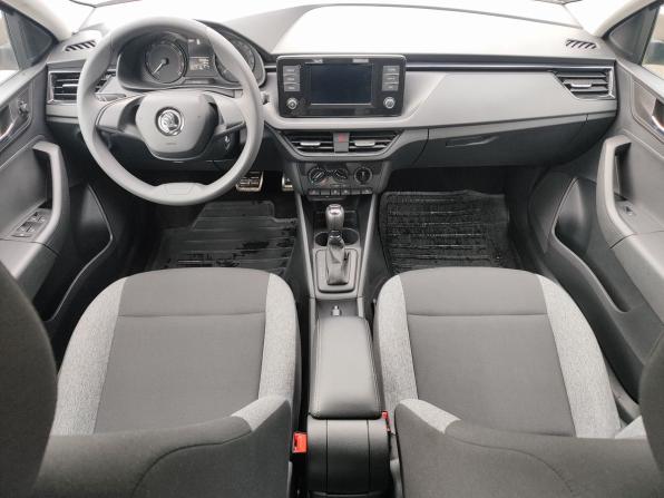 Skoda Rapid II с пробегом 2022 года, цена 2 059 000 рублей, 7184 км, лифтбек, Автокод Объявления