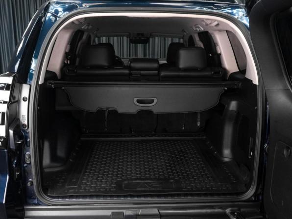 Toyota Land Cruiser Prado 150 Series Рестайлинг 2 с пробегом 2019 года, цена 5 189 000 рублей, 116427 км, внедорожник, Автокод Объявления