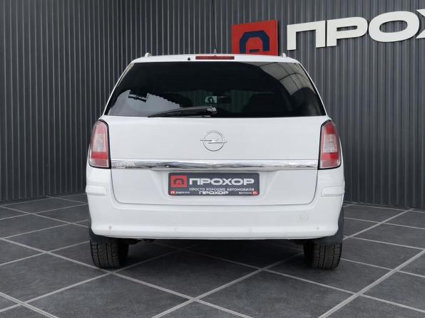 Opel Astra H Рестайлинг с пробегом 2011 года, цена 447 000 рублей, 217063 км, универсал, Автокод Объявления