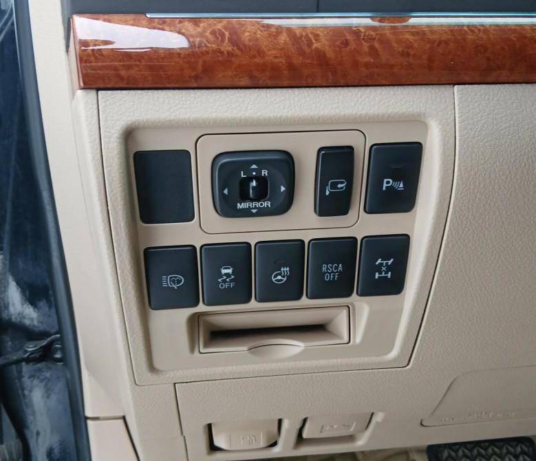 Toyota Land Cruiser 200 Series Рестайлинг 1 Екатеринбург  - изображение 20