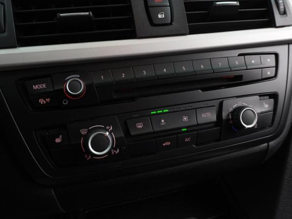 BMW 3 серии VI (F3x) с пробегом 2015 года, цена 1 749 000 рублей, 165858 км, седан, Автокод Объявления
