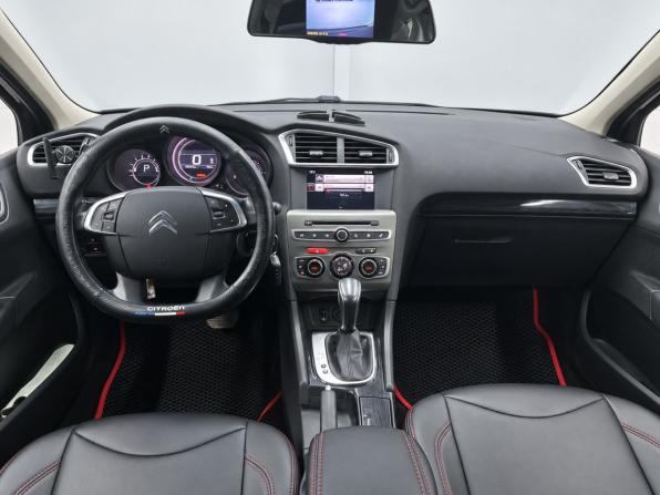 Citroen C4 II Рестайлинг с пробегом 2016 года, цена 1 089 000 рублей, 139802 км, седан, Автокод Объявления