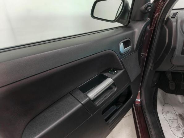 Ford Fusion I Рестайлинг с пробегом 2008 года, цена 450 700 рублей, 132267 км, хэтчбек, Автокод Объявления