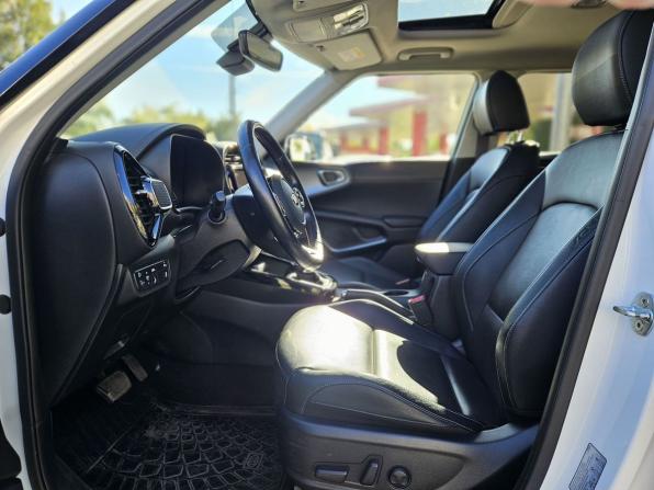 Kia Soul III с пробегом 2020 года, цена 2 349 000 рублей, 54000 км, хэтчбек, Автокод Объявления