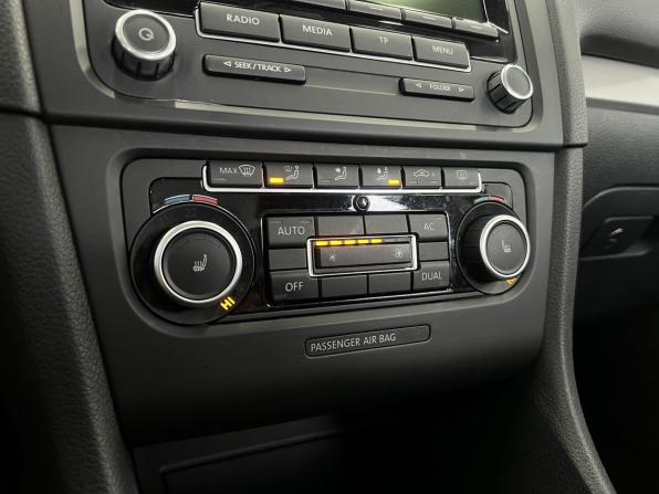 Volkswagen Golf VI с пробегом 2011 года, цена 899 000 рублей, 134360 км, хэтчбек, Автокод Объявления