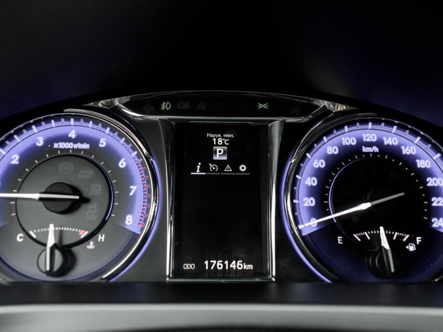 Toyota Camry VII (XV50) Рестайлинг 2 Екатеринбург  - изображение 17
