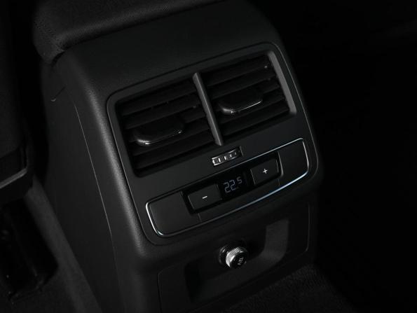 Audi A4 V (B9) с пробегом 2019 года, цена 2 489 000 рублей, 149145 км, универсал, Автокод Объявления
