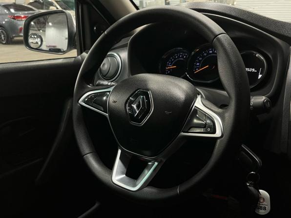 Renault Sandero II Рестайлинг с пробегом 2021 года, цена 1 079 000 рублей, 98508 км, хэтчбек, Автокод Объявления
