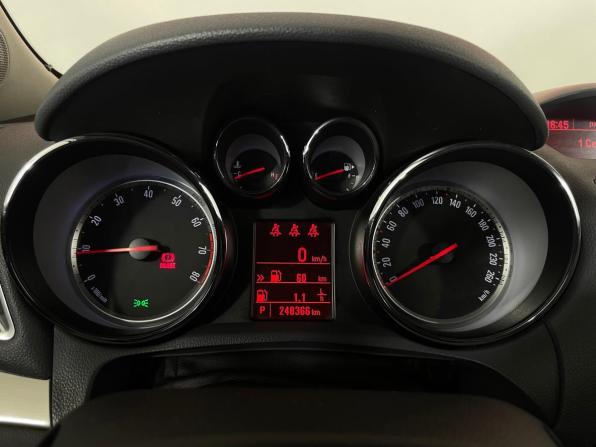 Opel Mokka I с пробегом 2012 года, цена 899 000 рублей, 248361 км, внедорожник, Автокод Объявления
