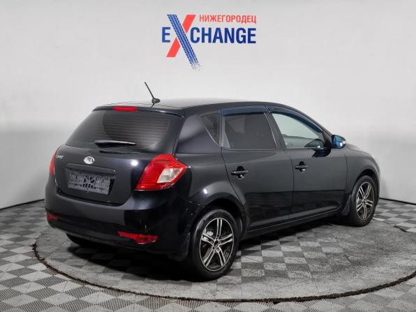 Kia Ceed I Рестайлинг с пробегом 2011 года, цена 699 000 рублей, 241652 км, хэтчбек, Автокод Объявления