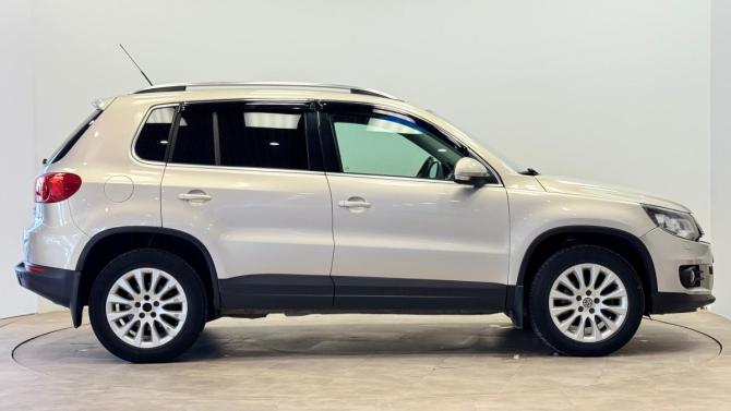 Volkswagen Tiguan I Рестайлинг с пробегом 2011 года, цена 870 000 рублей, 268576 км, внедорожник, Автокод Объявления