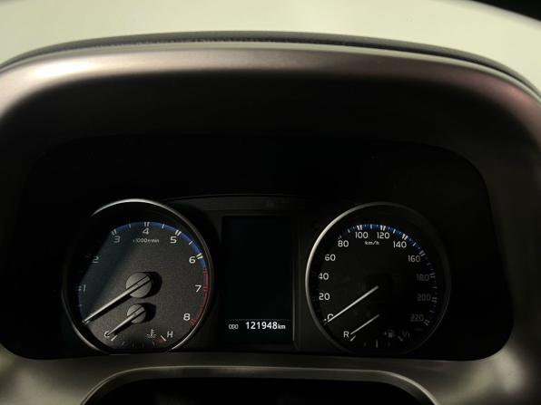 Toyota RAV4 IV (XA40) Рестайлинг с пробегом 2015 года, цена 2 100 000 рублей, 121000 км, внедорожник, Автокод Объявления