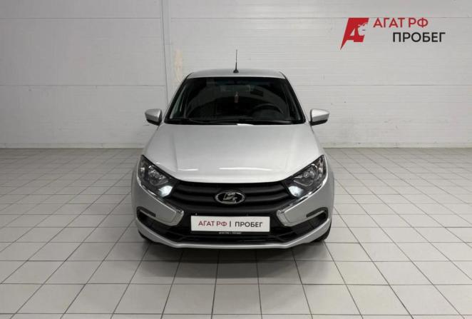 Lada (ВАЗ) Granta I Рестайлинг с пробегом 2024 года, цена 900 000 рублей, 41000 км, седан, Автокод Объявления