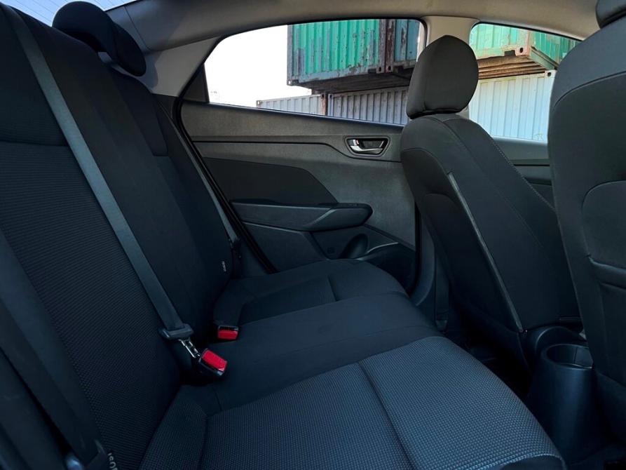 Hyundai Solaris II Санкт-Петербург  - изображение 8