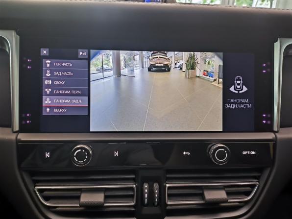 Porsche Macan I Рестайлинг 2 с пробегом 2024 года, цена 8 890 000 рублей, 30318 км, внедорожник, Автокод Объявления