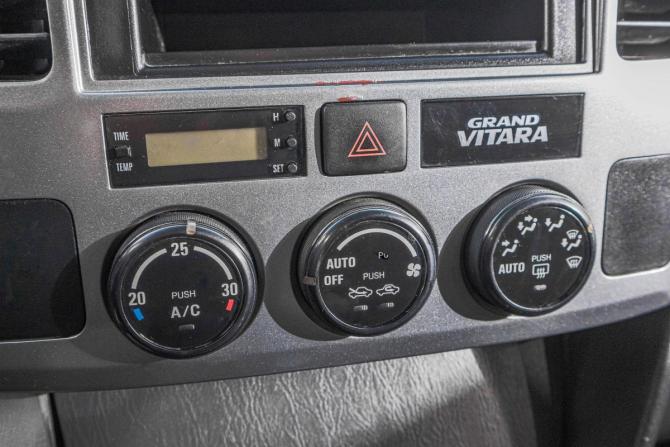Suzuki Grand Vitara I Рестайлинг с пробегом 2004 года, цена 799 000 рублей, 354000 км, внедорожник, Автокод Объявления