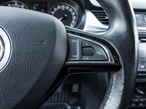 Skoda Rapid I Рестайлинг с пробегом 2019 года, цена 1 298 000 рублей, 182048 км, лифтбек, Автокод Объявления