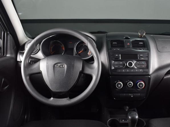 Lada (ВАЗ) Granta I Рестайлинг с пробегом 2019 года, цена 754 995 рублей, 75124 км, универсал, Автокод Объявления