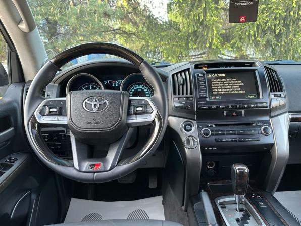 Toyota Land Cruiser 200 Series с пробегом 2008 года, цена 2 950 000 рублей, 272300 км, внедорожник, Автокод Объявления
