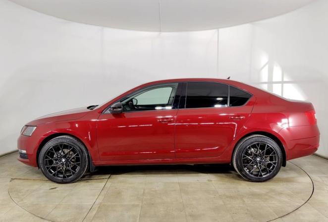 Skoda Octavia III (A7) Рестайлинг с пробегом 2018 года, цена 1 850 000 рублей, 105120 км, лифтбек, Автокод Объявления
