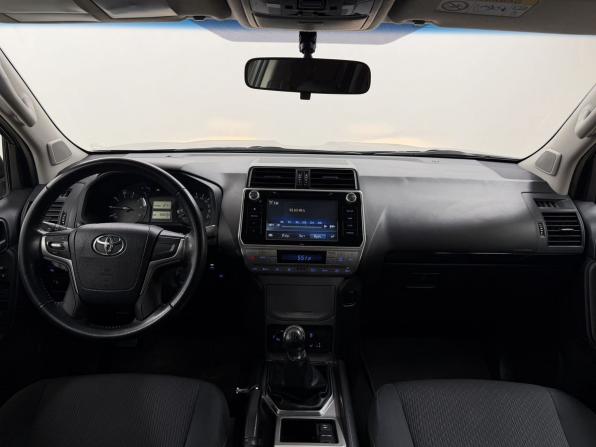 Toyota Land Cruiser Prado 150 Series Рестайлинг 2 с пробегом 2018 года, цена 3 650 000 рублей, 166233 км, внедорожник, Автокод Объявления