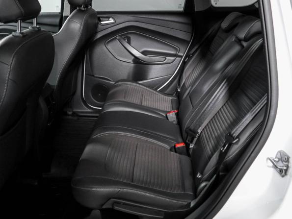 Ford Kuga II Рестайлинг с пробегом 2018 года, цена 1 780 000 рублей, 64724 км, внедорожник, Автокод Объявления