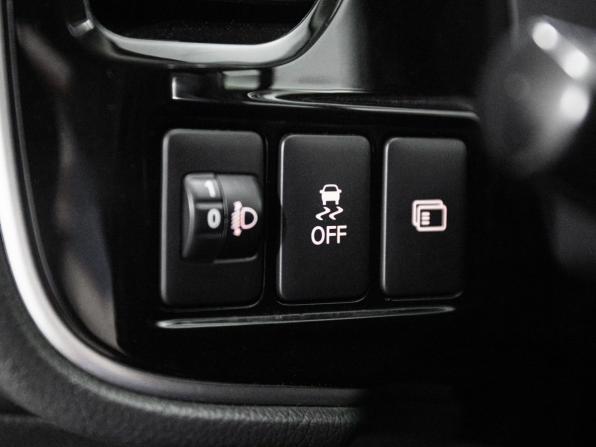 Mitsubishi Outlander III Рестайлинг 2 с пробегом 2017 года, цена 2 130 000 рублей, 194770 км, внедорожник, Автокод Объявления