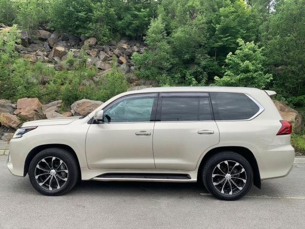Lexus LX III Рестайлинг 2 с пробегом 2016 года, цена 6 099 000 рублей, 118461 км, внедорожник, Автокод Объявления