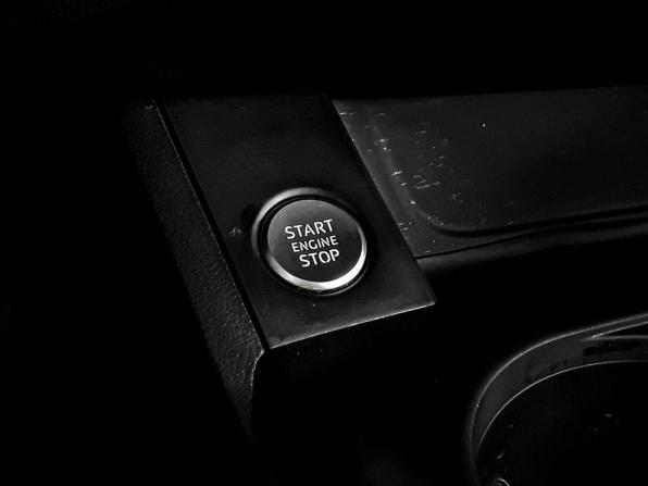 Audi A4 V (B9) с пробегом 2017 года, цена 1 869 000 рублей, 109999 км, седан, Автокод Объявления