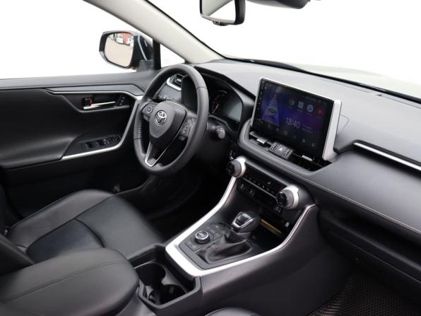 Toyota RAV4 V (XA50) с пробегом 2020 года, цена 3 799 000 рублей, 52665 км, внедорожник, Автокод Объявления