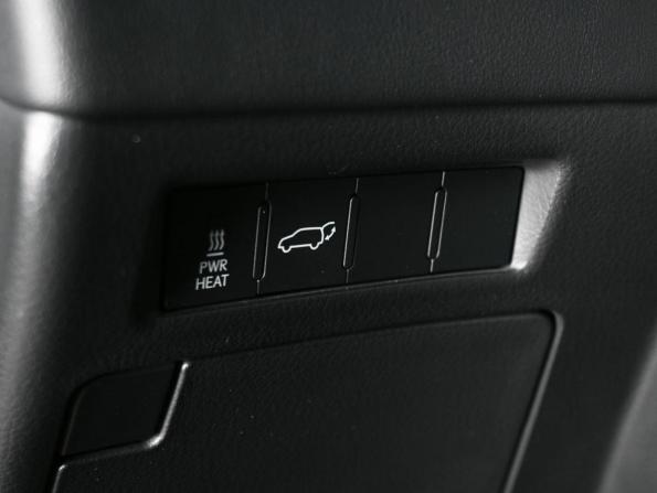 Lexus LX IV с пробегом 2023 года, цена 15 499 000 рублей, 39847 км, внедорожник, Автокод Объявления