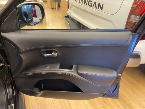 Mitsubishi Outlander II Рестайлинг с пробегом 2011 года, цена 908 000 рублей, 243690 км, внедорожник, Автокод Объявления
