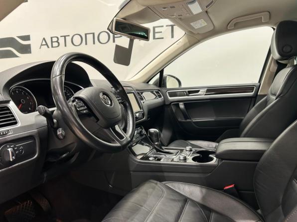 Volkswagen Touareg II Рестайлинг с пробегом 2015 года, цена 2 999 000 рублей, 156568 км, внедорожник, Автокод Объявления