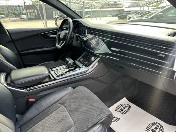 Audi Q8 I (4M) с пробегом 2018 года, цена 4 990 000 рублей, 141533 км, внедорожник, Автокод Объявления
