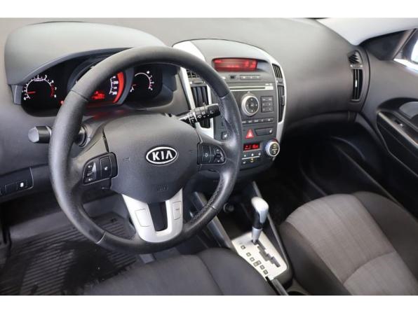 Kia Ceed I Рестайлинг с пробегом 2011 года, цена 1 099 000 рублей, 70130 км, универсал, Автокод Объявления