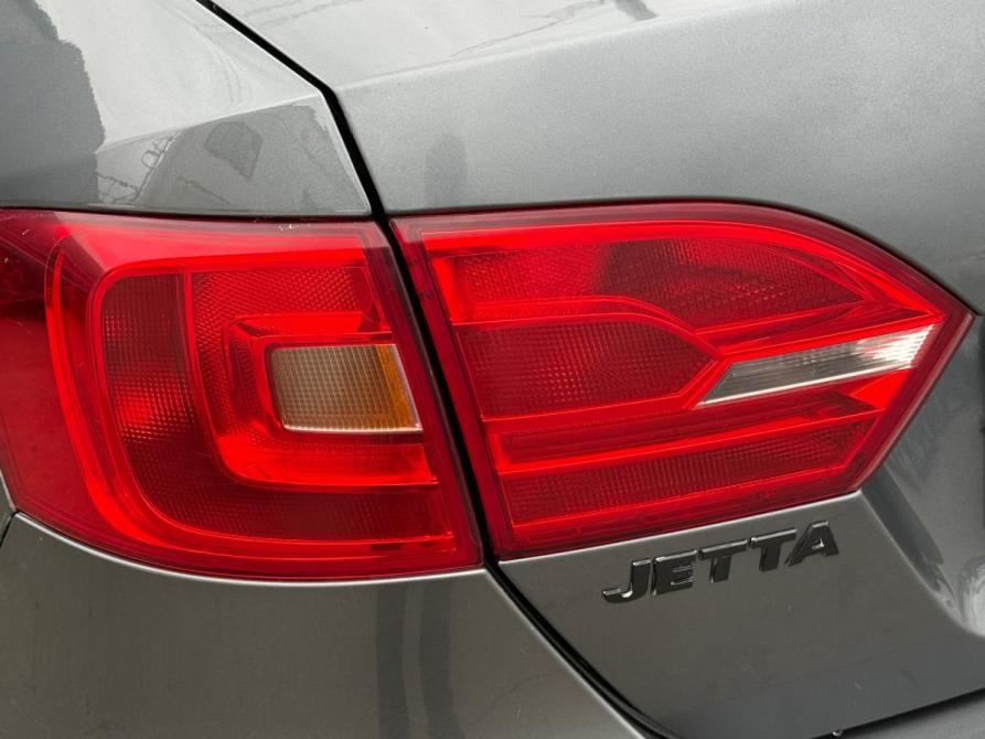 Volkswagen Jetta VI Курган  - изображение 15
