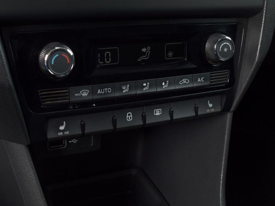 Skoda Rapid I Рестайлинг Кемерово  - изображение 17