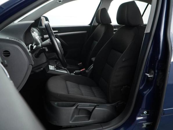 Skoda Octavia II (A5) Рестайлинг с пробегом 2011 года, цена 920 050 рублей, 134824 км, лифтбек, Автокод Объявления