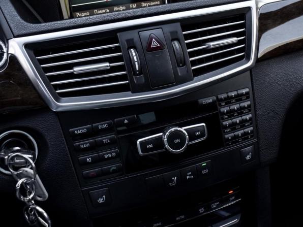 Mercedes-Benz E-Класс IV (W212 S212 C207) с пробегом 2013 года, цена 1 715 000 рублей, 193124 км, седан, Автокод Объявления