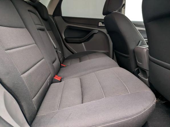 Ford Focus II Рестайлинг с пробегом 2010 года, цена 875 000 рублей, 87514 км, седан, Автокод Объявления