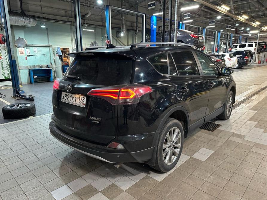 Toyota RAV4 IV (XA40) Рестайлинг Санкт-Петербург  - изображение 3