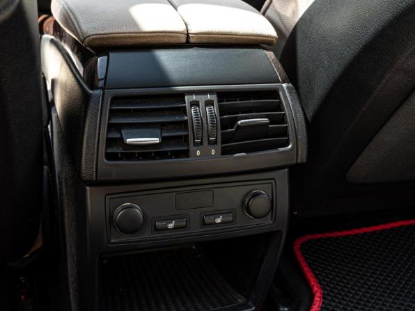 BMW X5 II (E70) Рестайлинг с пробегом 2012 года, цена 1 980 000 рублей, 291488 км, внедорожник, Автокод Объявления