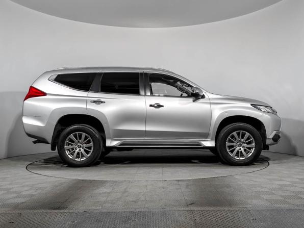 Mitsubishi Pajero Sport III с пробегом 2018 года, цена 2 749 000 рублей, 160667 км, внедорожник, Автокод Объявления
