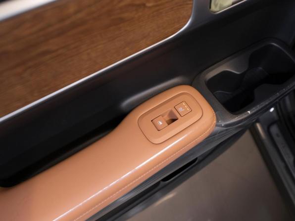 Hyundai Santa Fe V (MX5) с пробегом 2026 года, цена 5 500 000 рублей, 50 км, внедорожник, Автокод Объявления