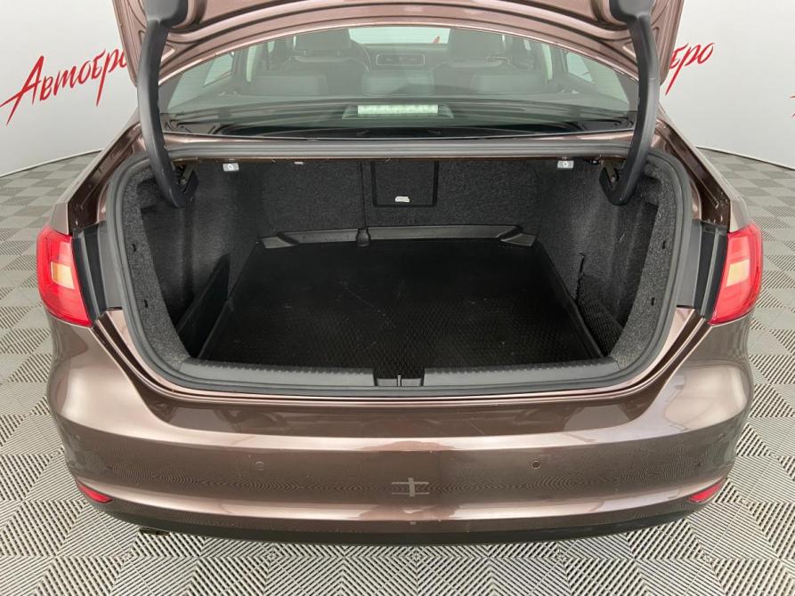 Volkswagen Jetta VI Псков  - изображение 20