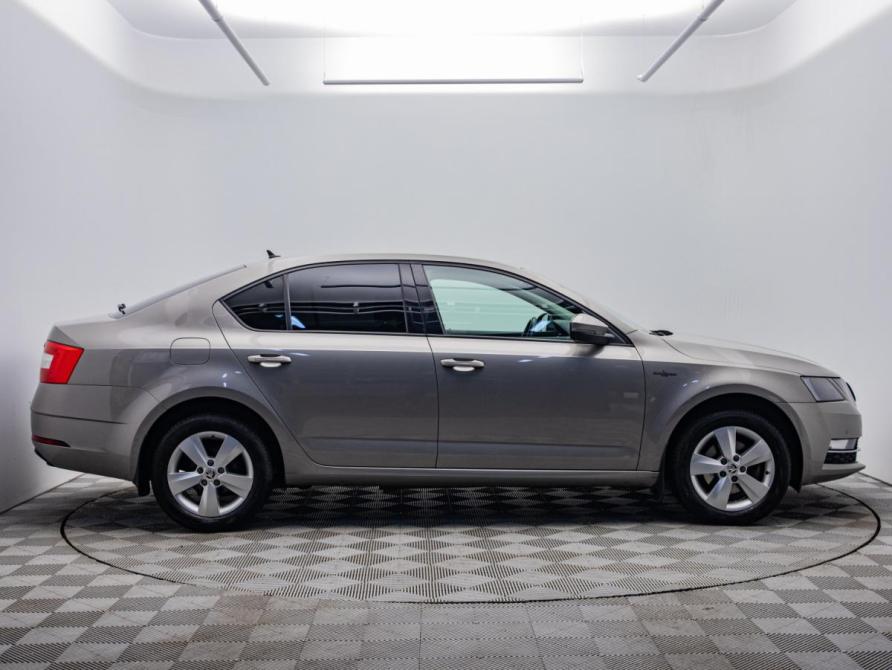 Skoda Octavia III (A7) Рестайлинг Москва  - изображение 6