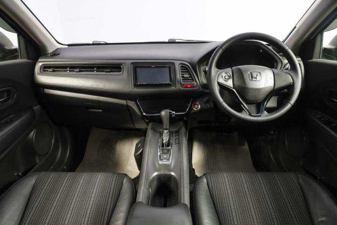 Honda Vezel I с пробегом 2014 года, цена 1 849 000 рублей, 95323 км, внедорожник, Автокод Объявления