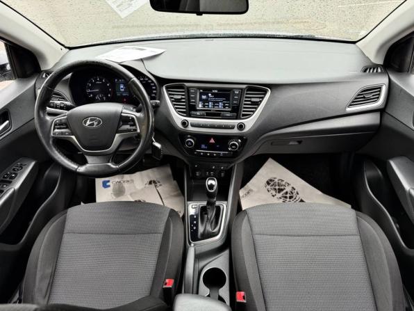 Hyundai Solaris II с пробегом 2018 года, цена 1 289 000 рублей, 120186 км, седан, Автокод Объявления