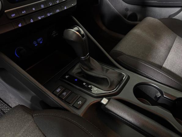 Hyundai Tucson III Рестайлинг с пробегом 2019 года, цена 2 385 000 рублей, 106550 км, внедорожник, Автокод Объявления